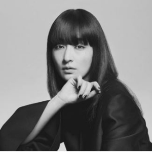 Kavka Shishido 音乐家,乐器开发导师 我觉得这种不是通过听觉,而是通过视觉和触觉来欣赏音乐的方法非常有趣。一想到能与更多人分享音乐的乐趣和喜悦,我就已经兴奋不已了。