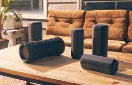 X系列音箱多台连接，带来更多惊喜体验