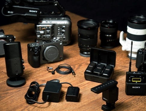 覆盖拍摄，收音，供电的一站式索尼直播生态