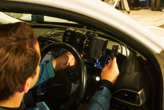 狭小空间轻松布设机位